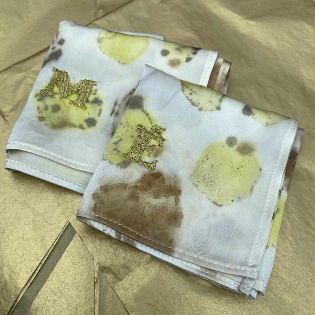 custom-new-mom-botanical-dye